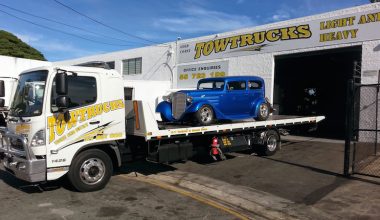 Gold Coast Towing with a Hot Rod