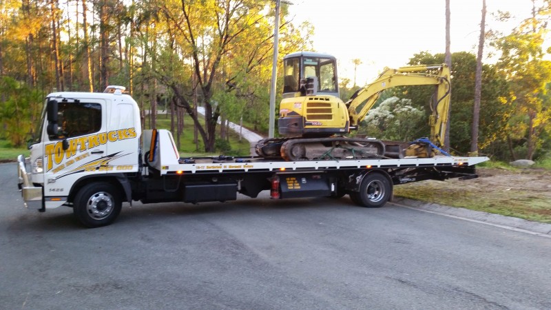 Gold Coast Light and Heavy Excavator Transport